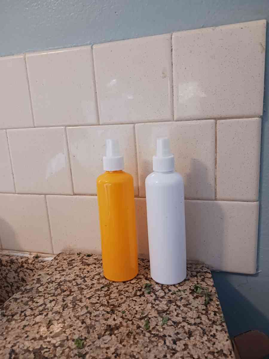 plastic bottles - Palm Bay, Florida - FleaMarketBay