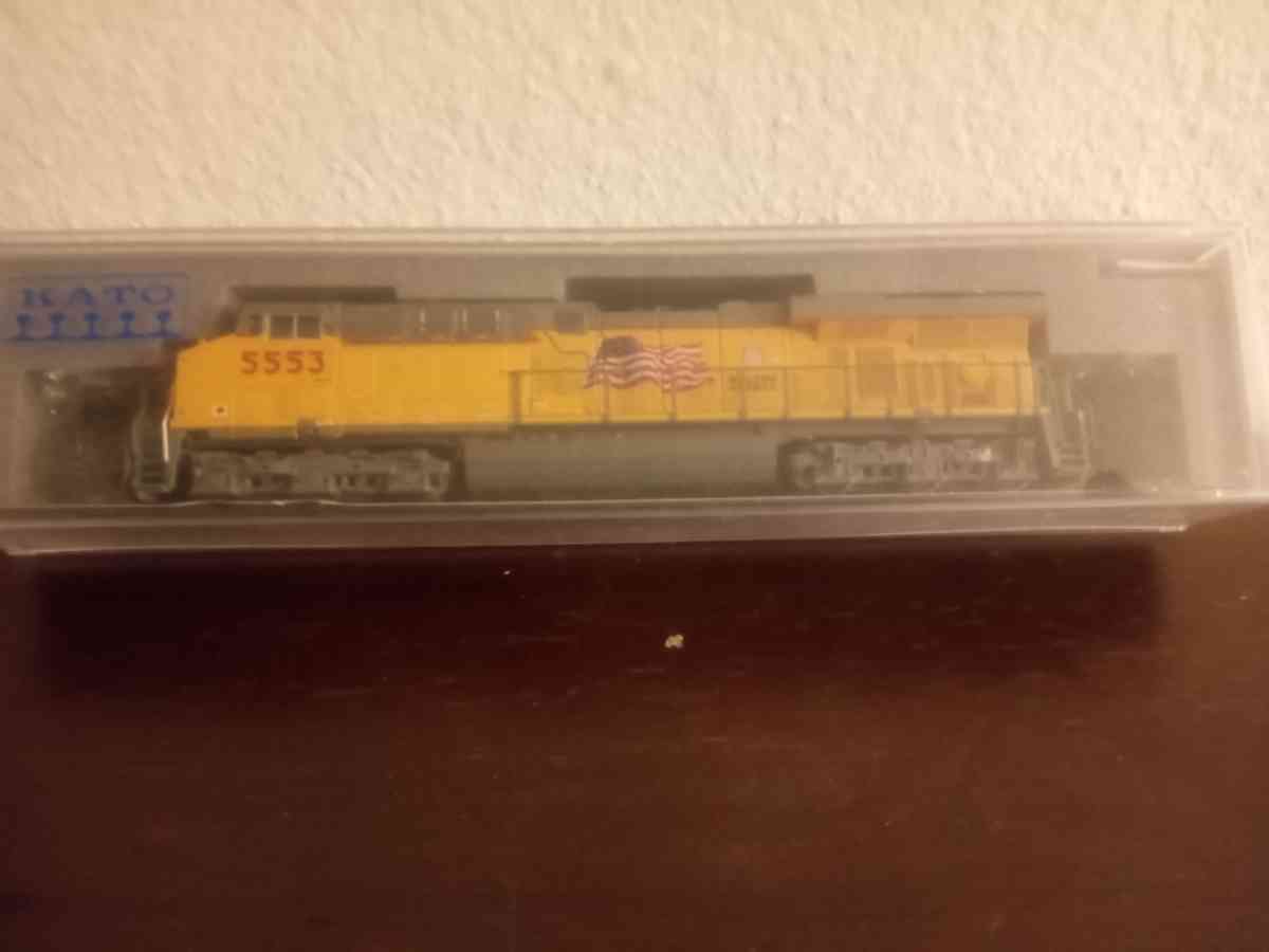 KATO N Scale freight train starter set - Spokane, Washington - FleaMarketBay