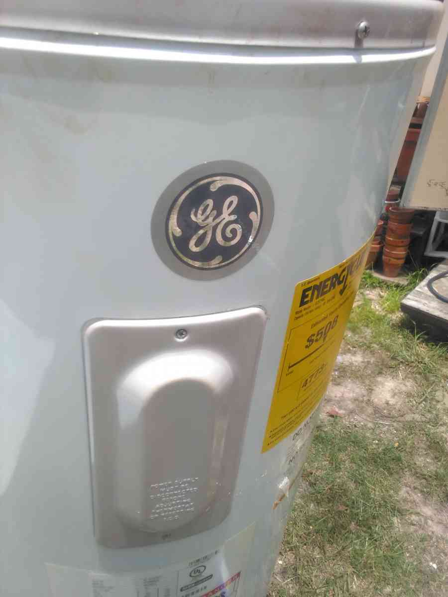 GE hot water heater - Livingston, Louisiana - FleaMarketBay