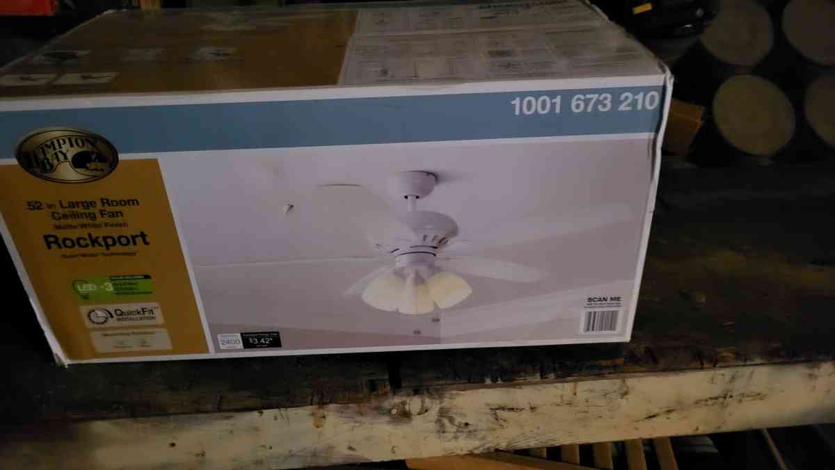 Ceiling Fan Large - Chicago, Illinois - FleaMarketBay