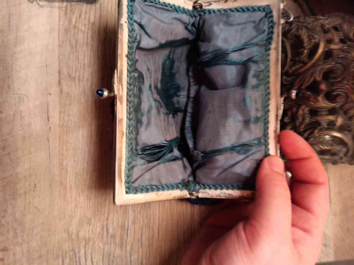 1920  beadedmesh purses - Raleigh, North Carolina - FleaMarketBay