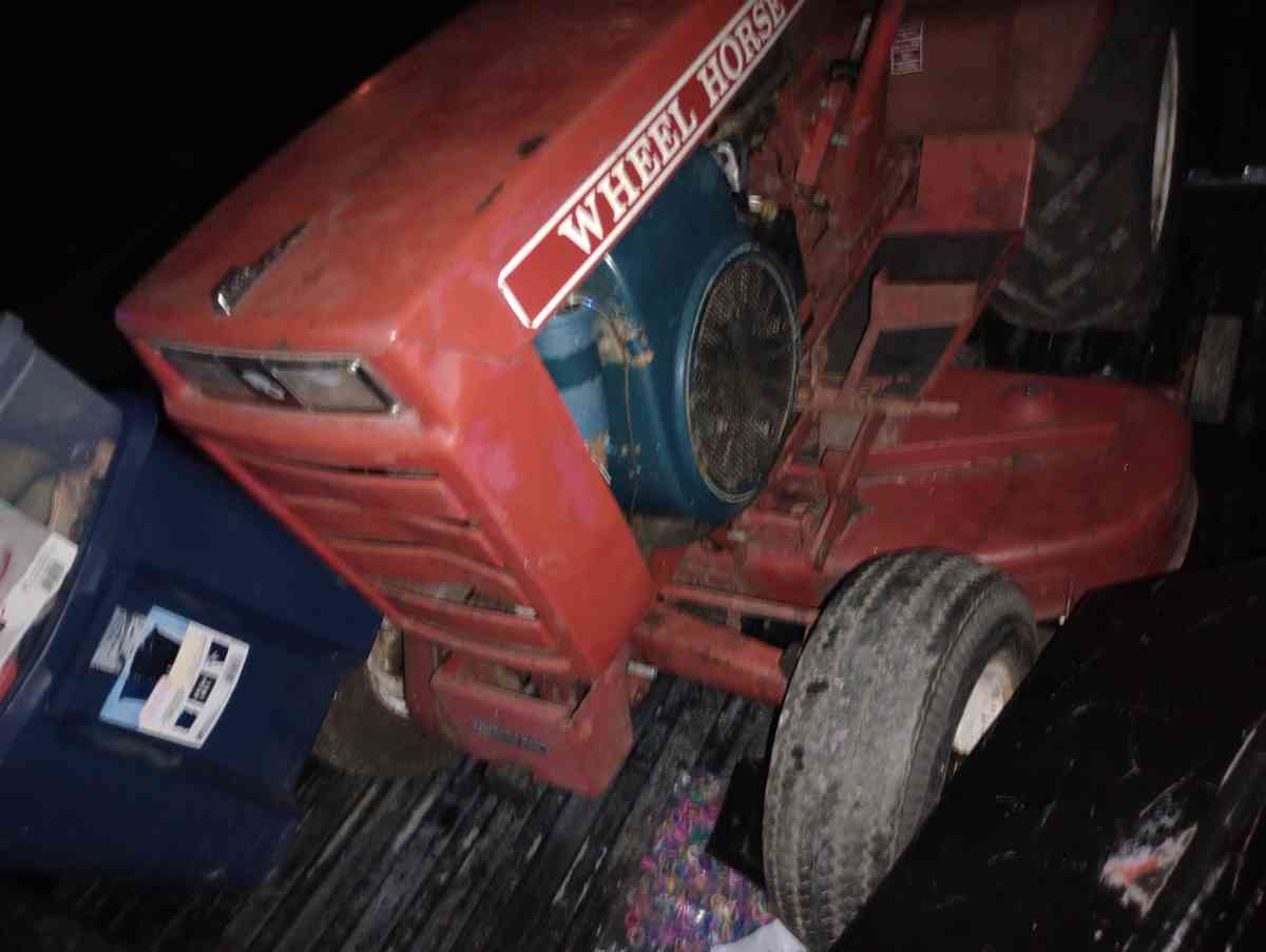 wheel horse riding mower - Wabash, Indiana - FleaMarketBay