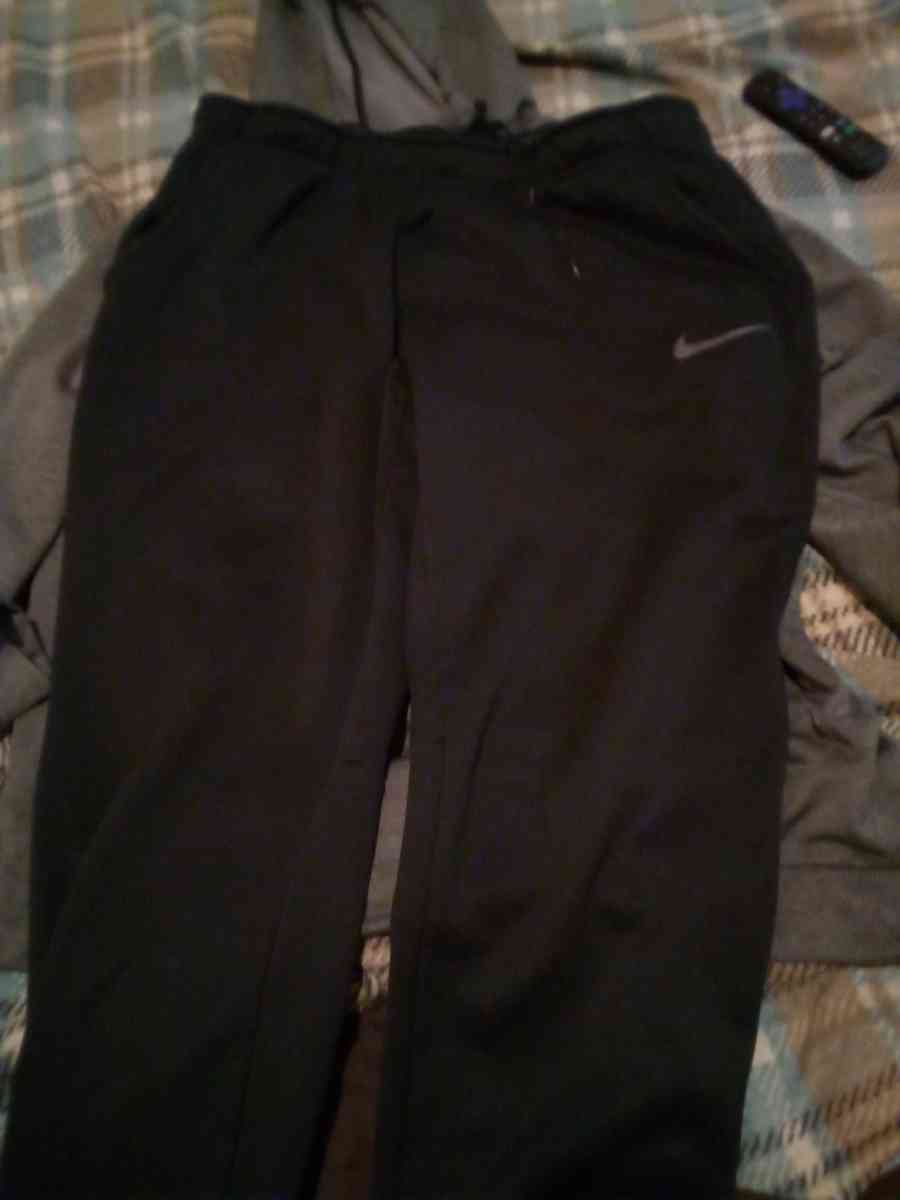 Nike outfit - Detroit, Michigan - FleaMarketBay