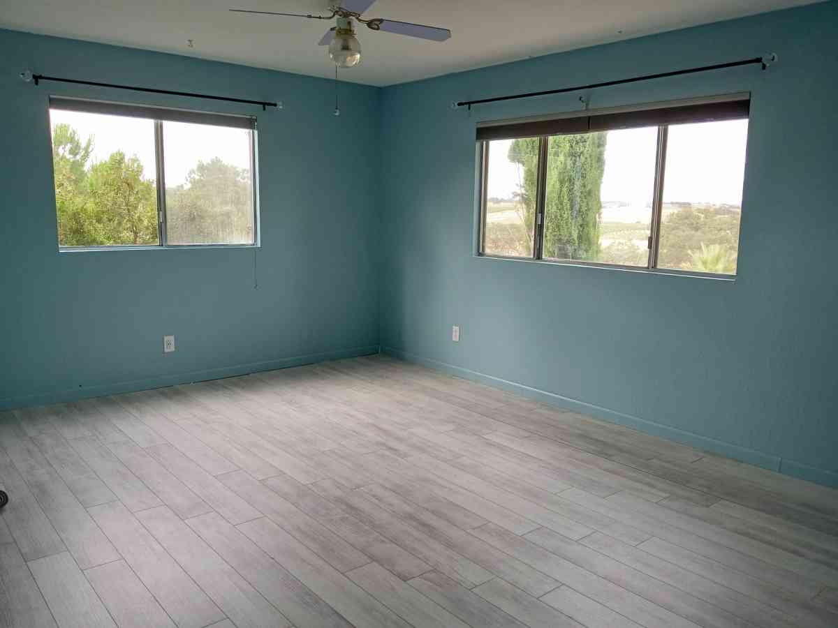 Private room for rent - Paso Robles, California - FleaMarketBay