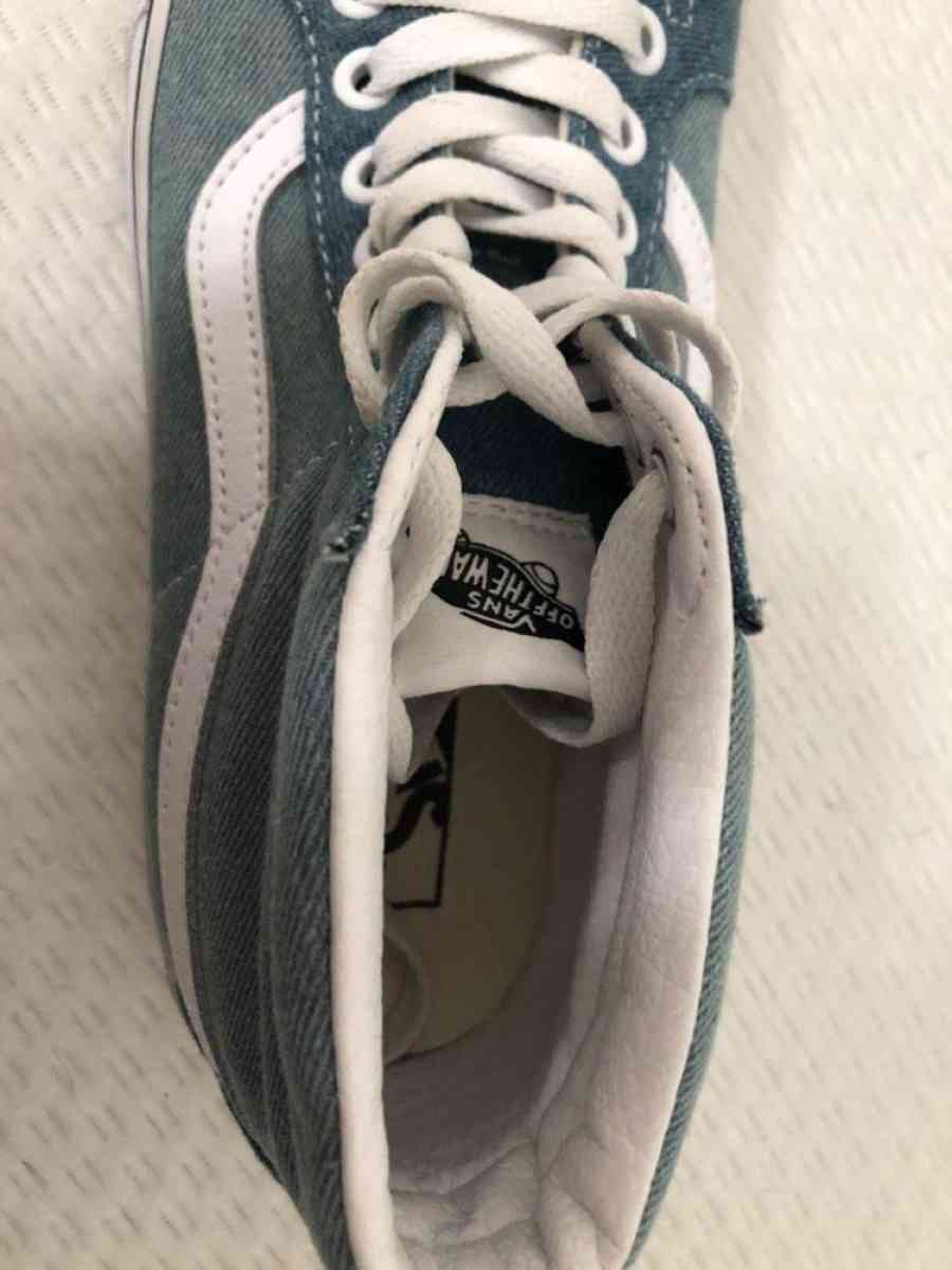 New light blue Vans brand shoe - Kissimmee, Florida - FleaMarketBay