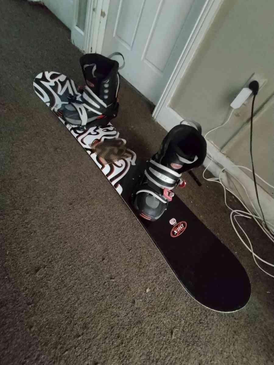 DBX Dragon 148 snowboard - Etters, Pennsylvania - FleaMarketBay