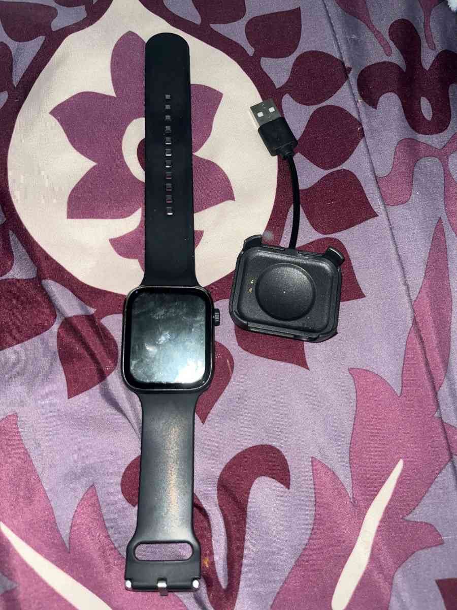 smart watch - Cobb, Georgia - FleaMarketBay