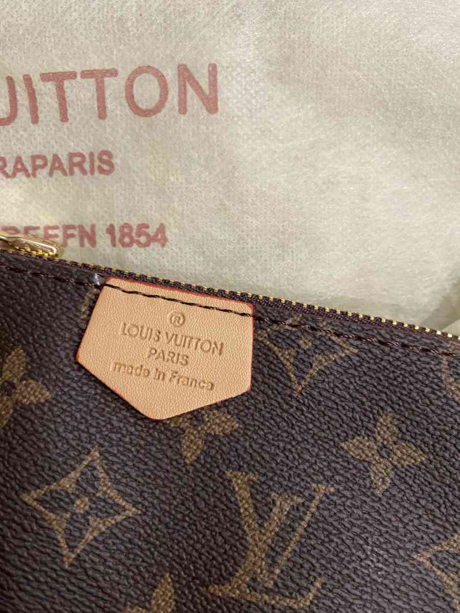 Louis Vuitton bag - Alicia, Arkansas - FleaMarketBay