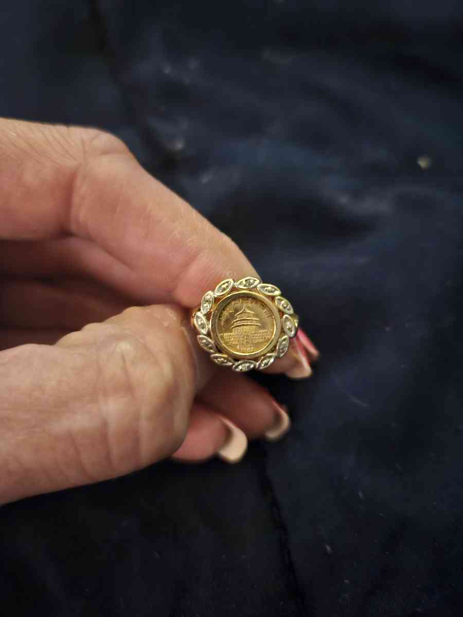 10k gold panda ring - Spartanburg, South Carolina