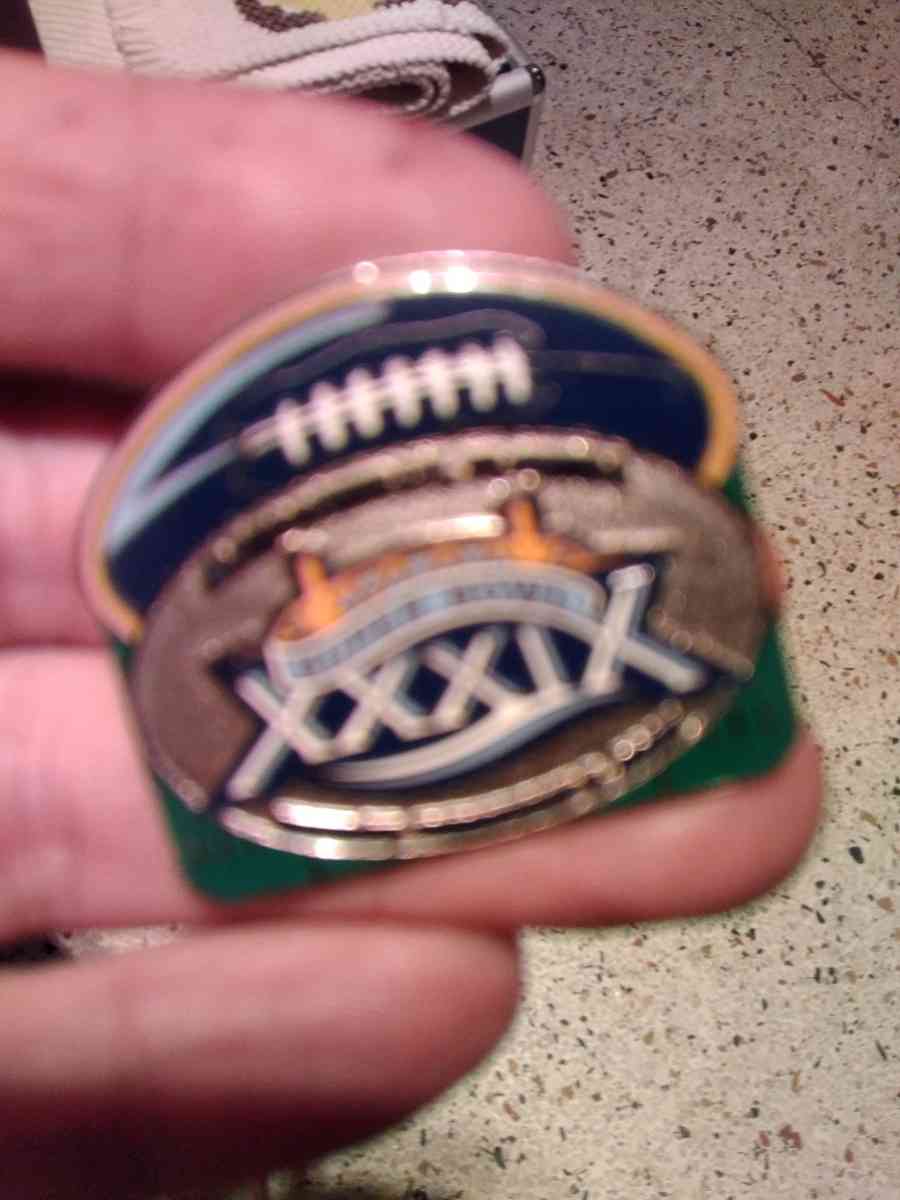 Superbowl XXXIX pin - Saint Petersburg, Florida