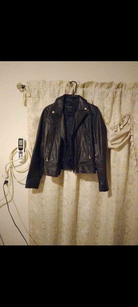 chamarra de piel - Brownsville, Texas