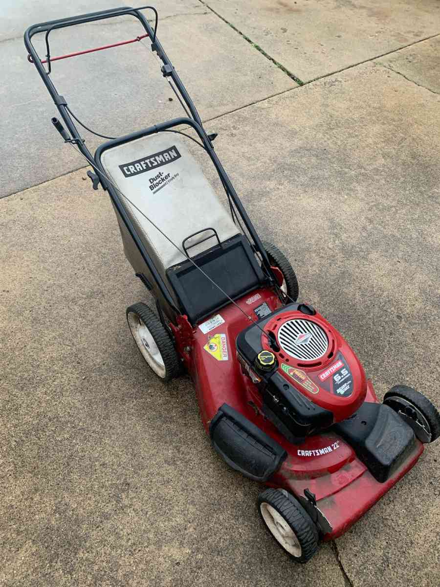 lawnmower - Highland, Indiana
