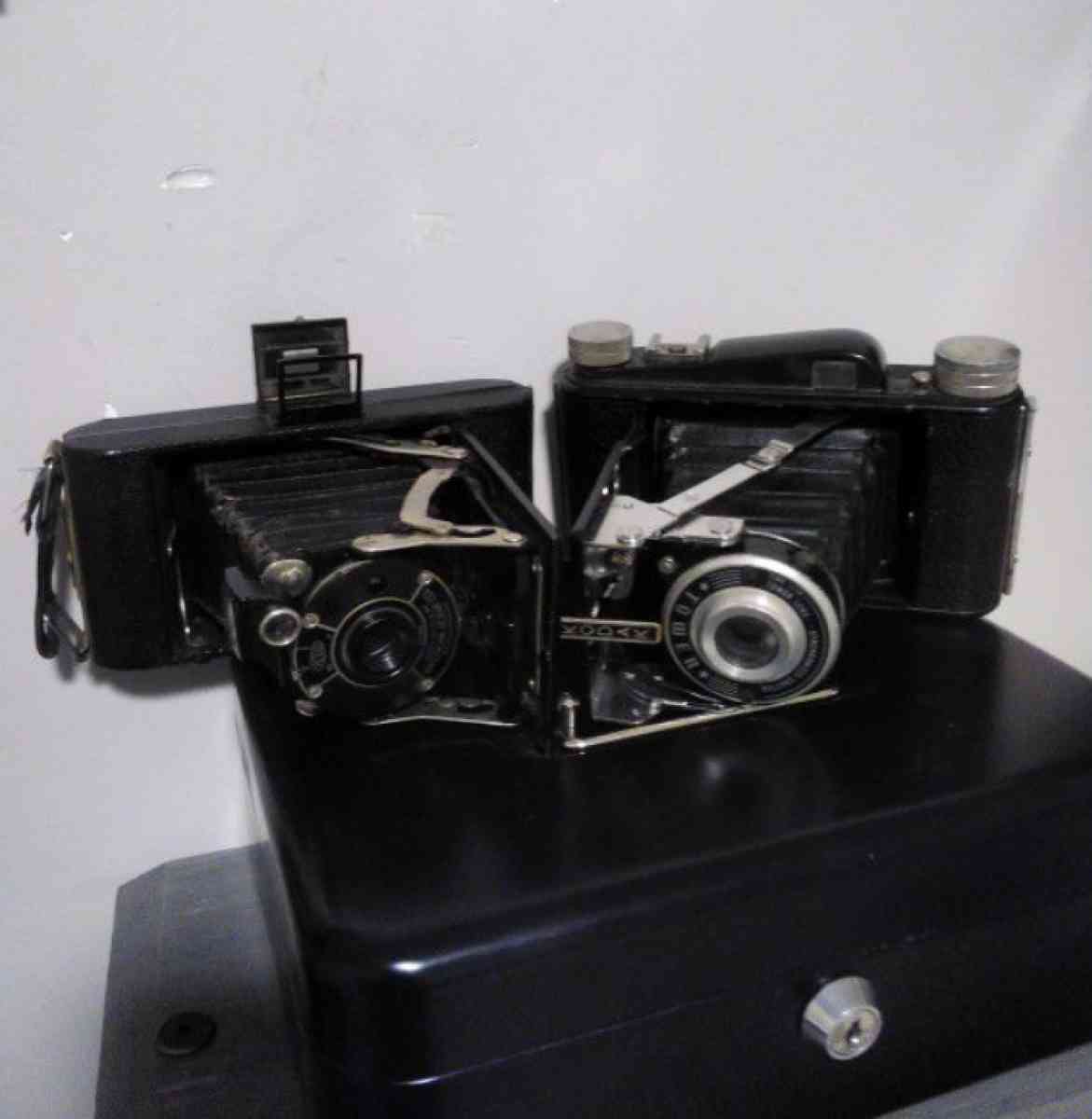 antiques camera  great shape pick up - Beverly, New Jersey - FleaMarketBay