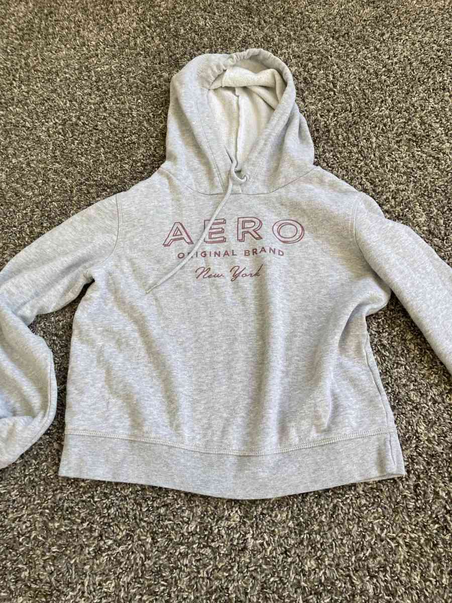 Aeropostale sweatshirts - Salinas, California