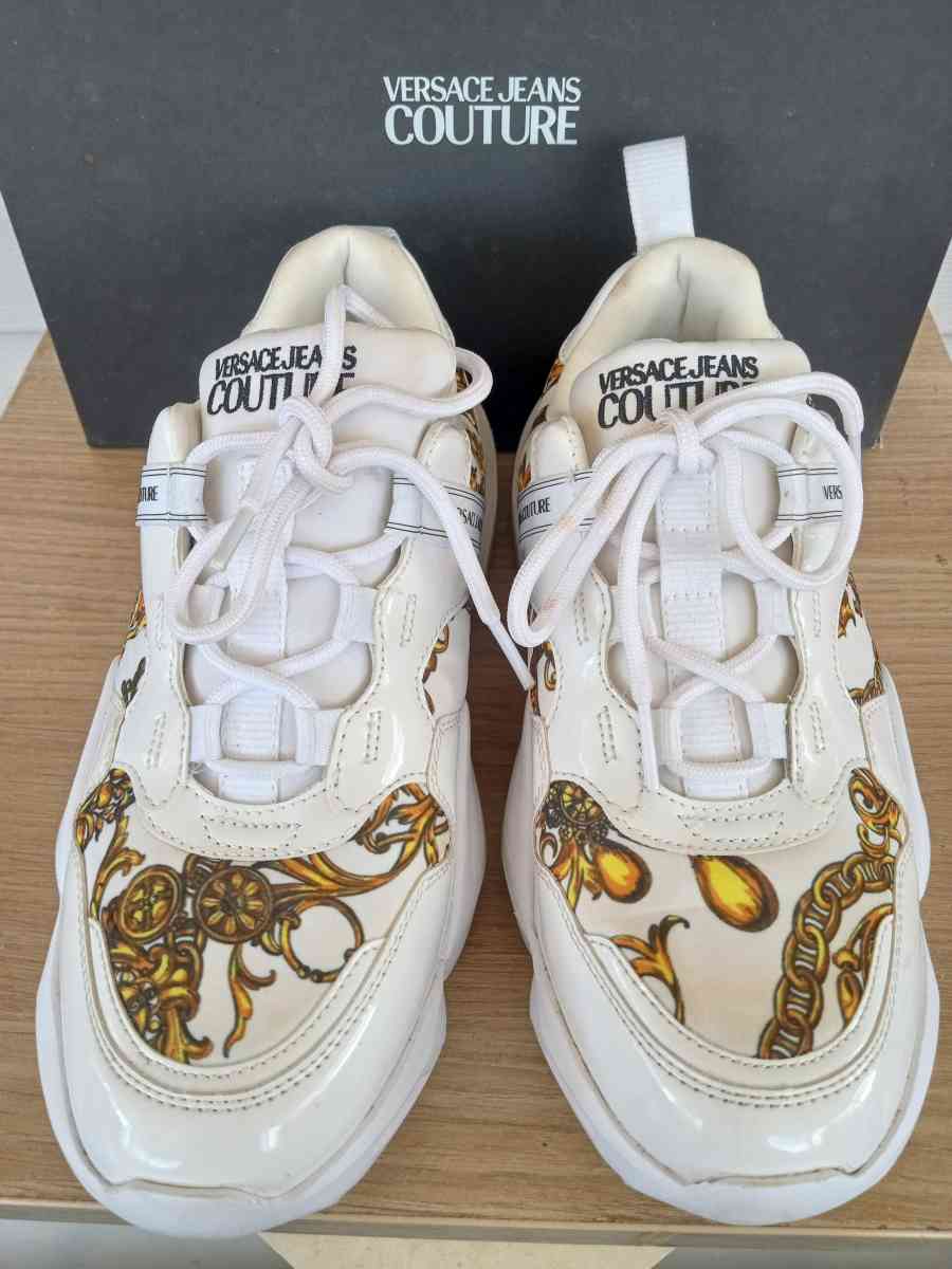 Versace jeans couture womens low sneakers - Frostproof, Florida - FleaMarketBay
