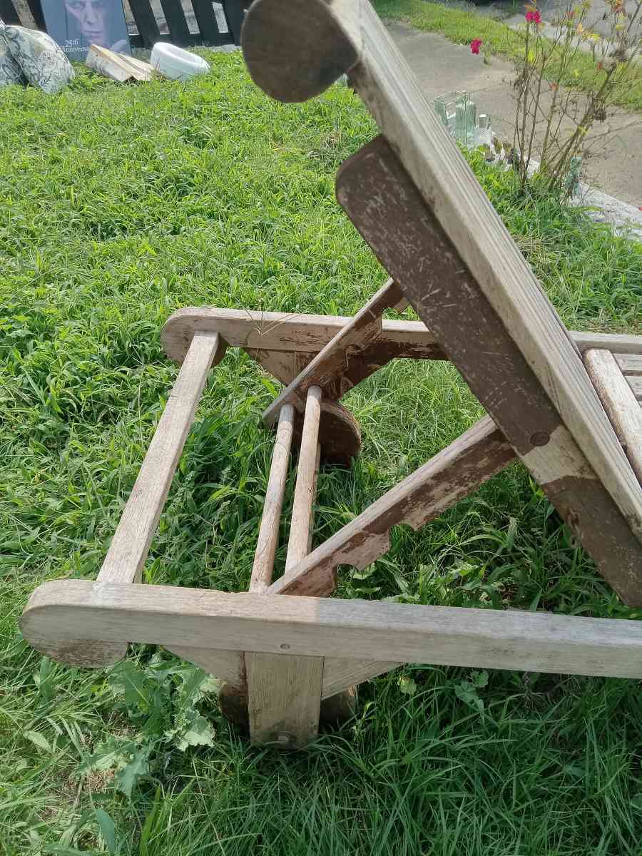 3 Antique Pool Patio Lounge Chairs - Roanoke, Virginia - FleaMarketBay