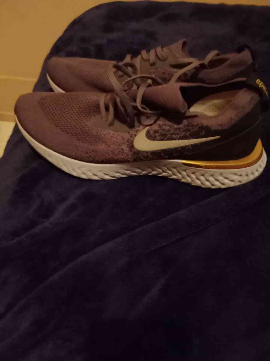 epic react Nike size 12 - Detroit, Michigan - FleaMarketBay