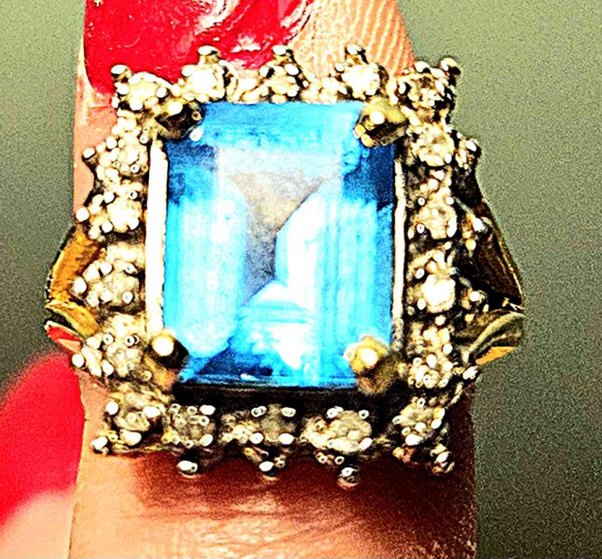blue topaz 10k gold ring - Spartanburg, South Carolina - FleaMarketBay