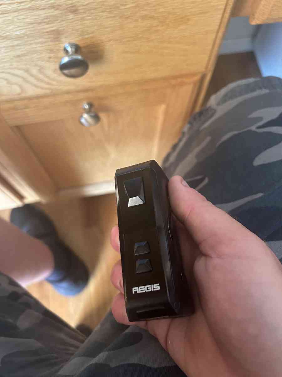 Vapes - Brighton, Colorado - FleaMarketBay