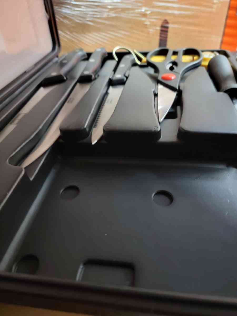 Storage Unit full of furniture - Nashua, New Hampshire - FleaMarketBay