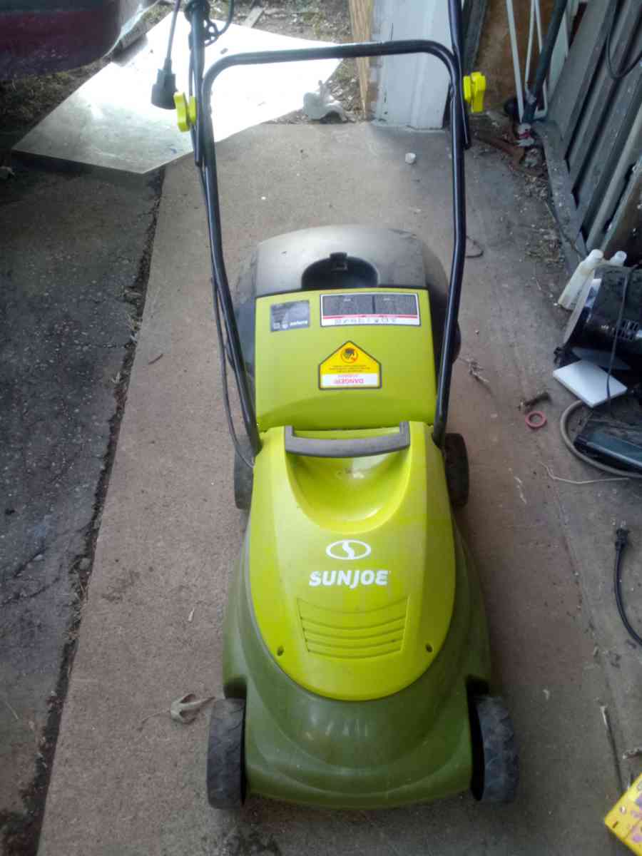 SunJoe electric lawn mower - Indianapolis, Indiana