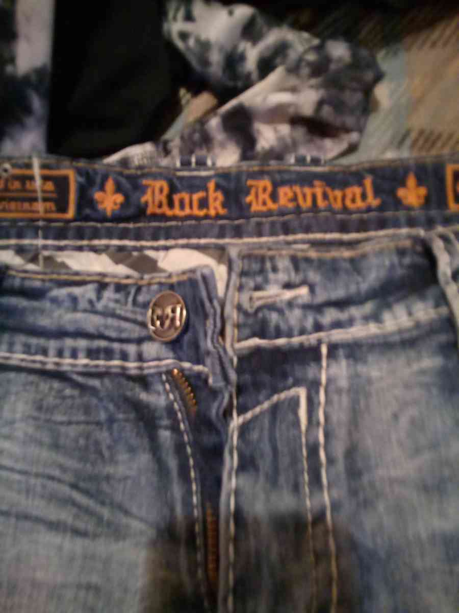 jeans - Detroit, Michigan - FleaMarketBay