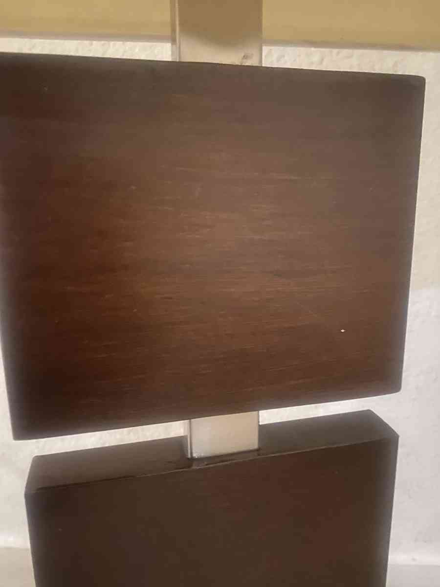 Modern 2 set to lamps - Las Vegas, Nevada - FleaMarketBay