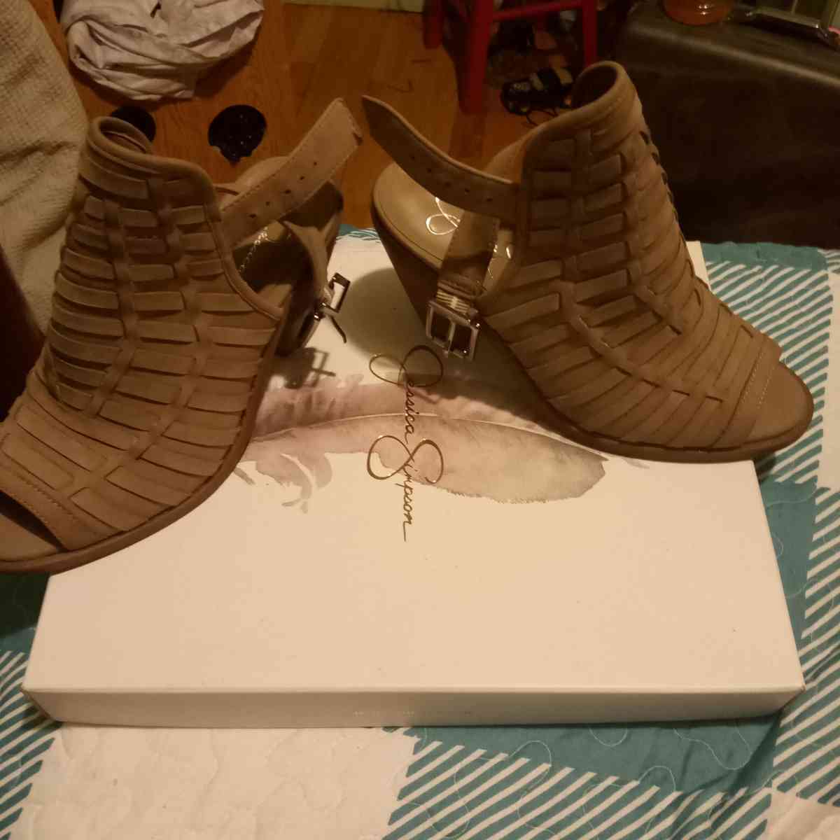 new boots - Salisbury, North Carolina - FleaMarketBay