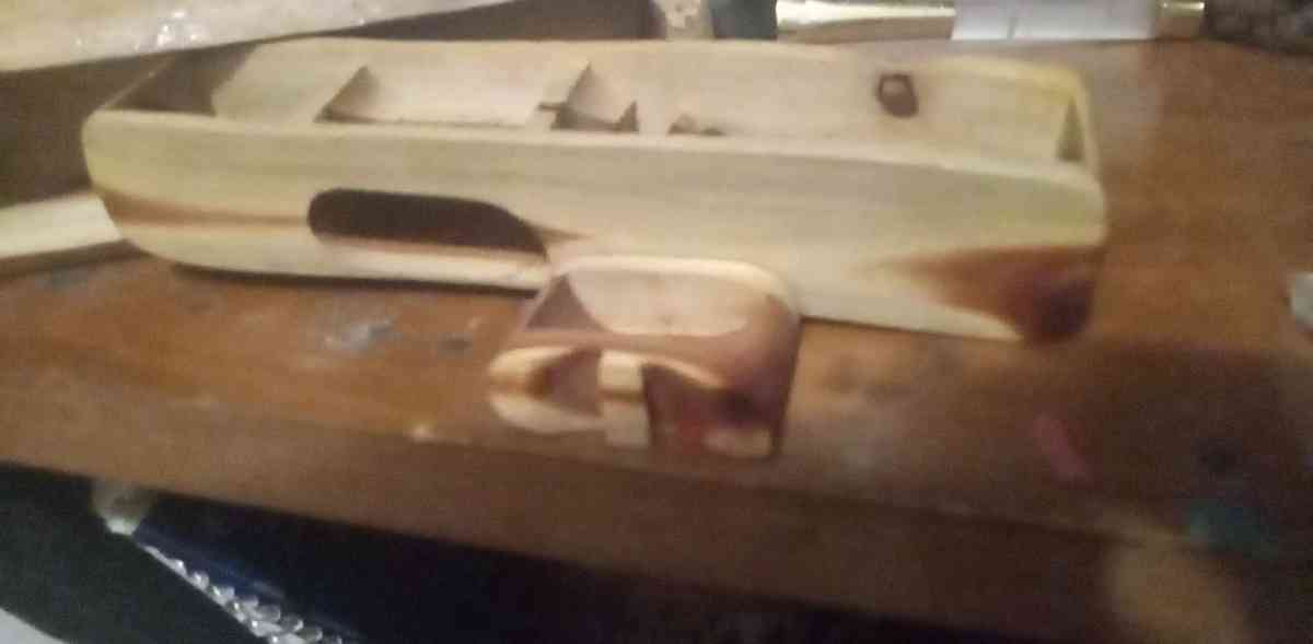 hand made cedar jewelery box with secret stash behind drawer - Green Forest, Arkansas - FleaMarketBay