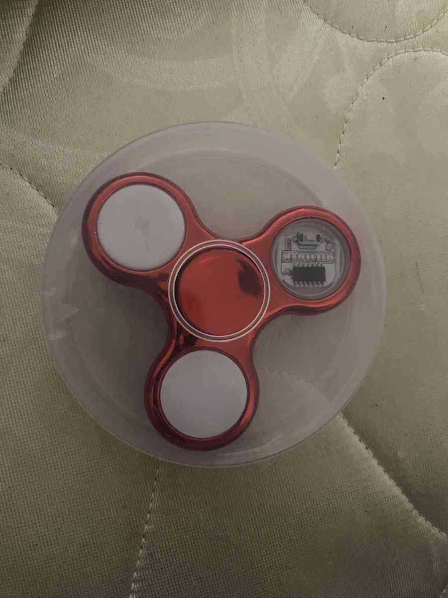 Fidget spinner