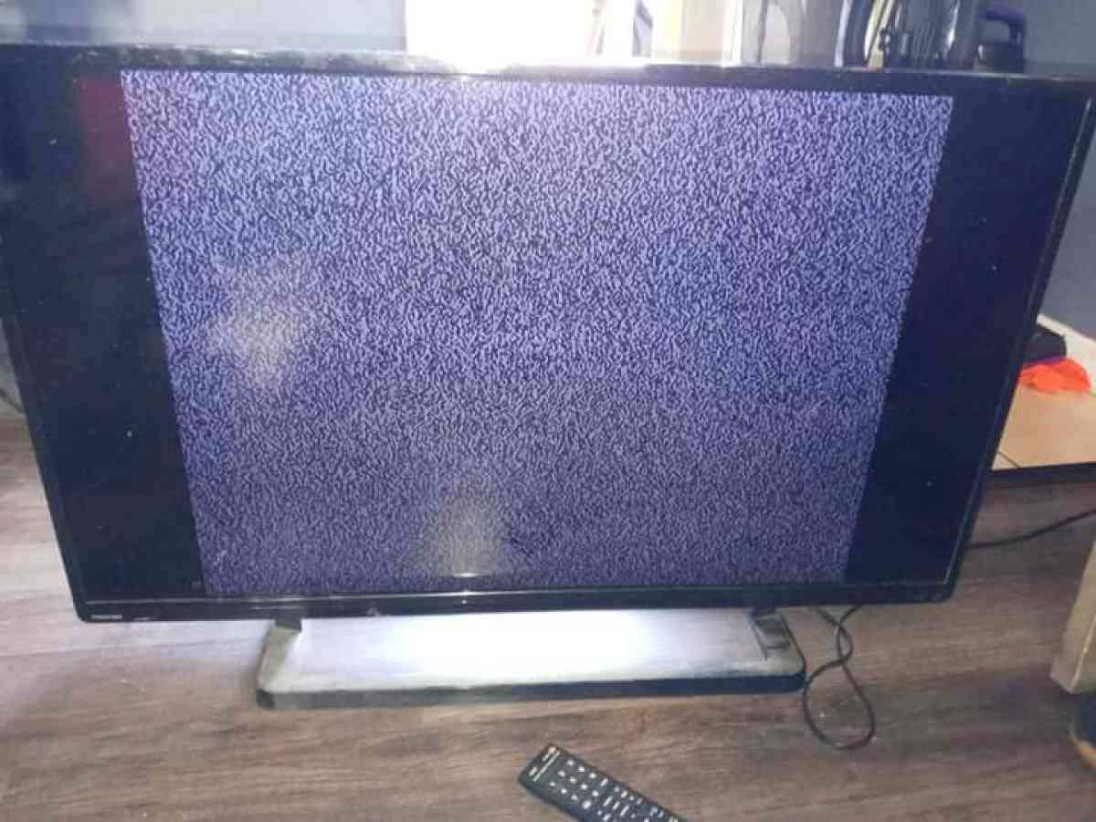 Toshiba tv 40in noting wrong with it at all - Louisville, Kentucky - FleaMarketBay