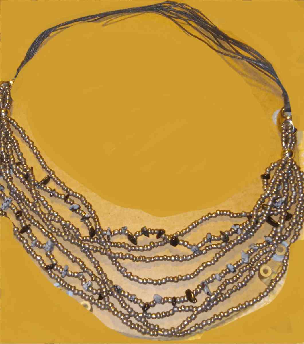 NECKLACE SET ill match bracelet with 2 pair earring - Indianola, Iowa - FleaMarketBay