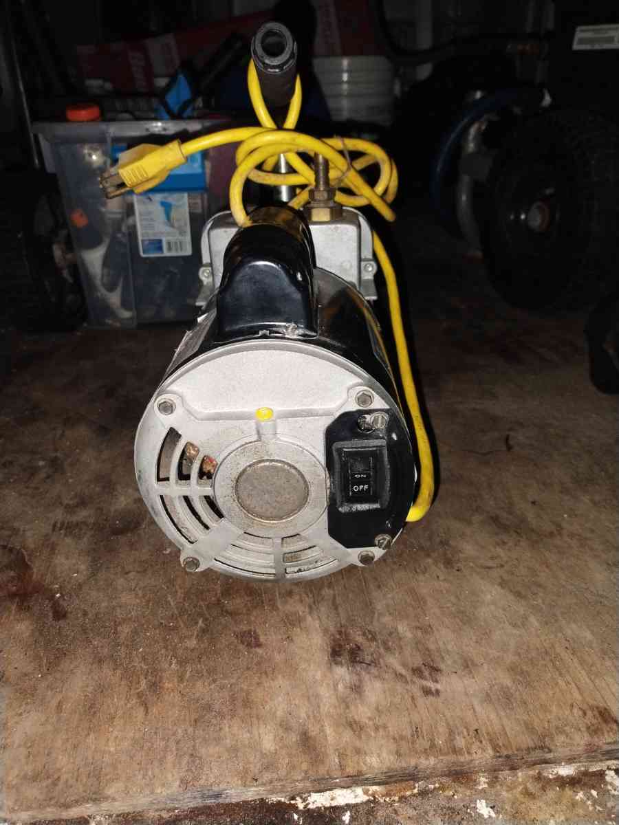 JB Deep Vacuum Pump - Sarasota, Florida