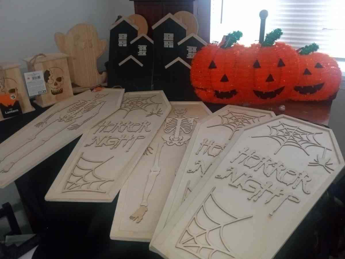 Halloween Sale - Chicago, Illinois