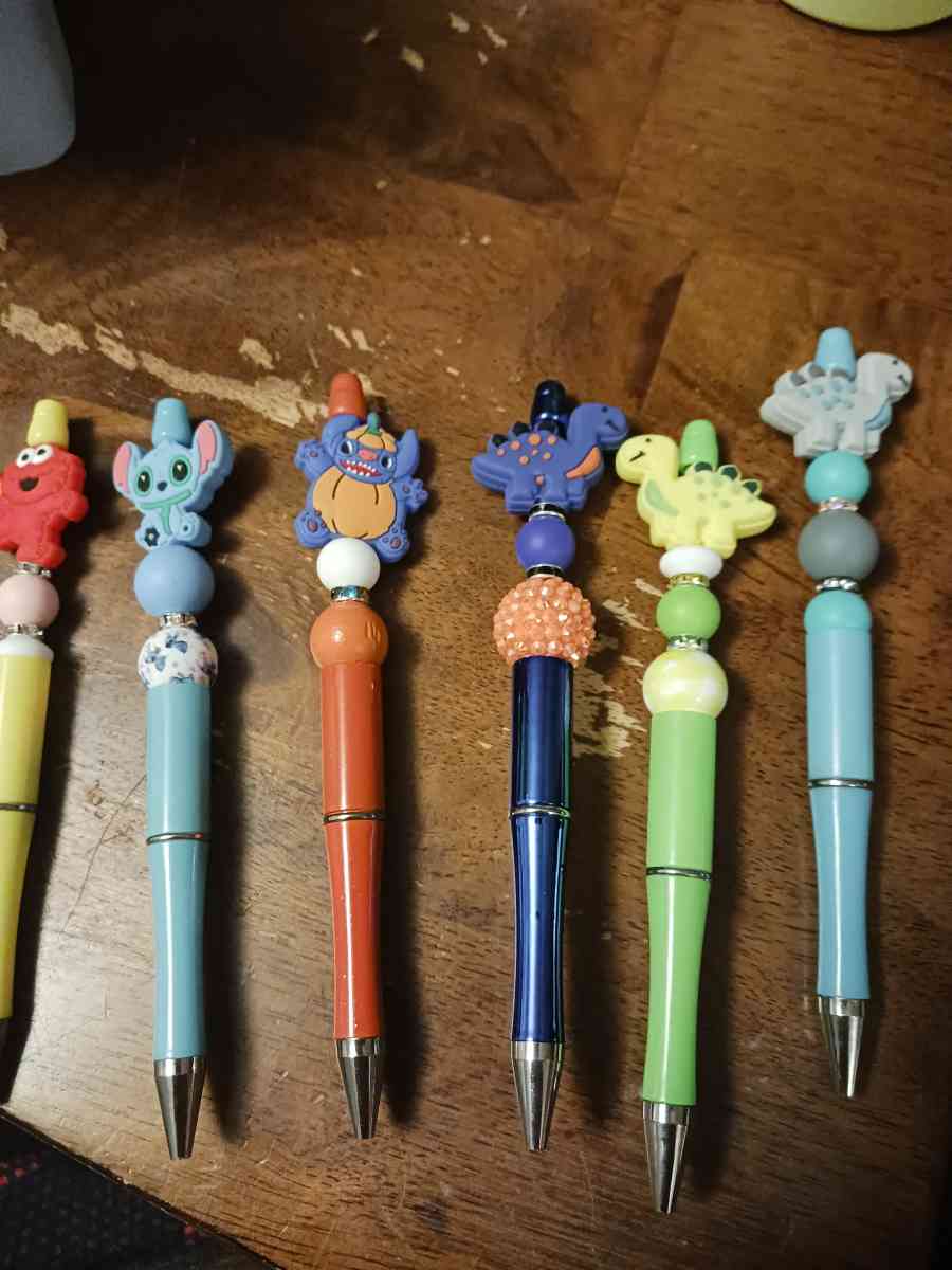 pens and cups and keychains - San Antonio, Texas - FleaMarketBay