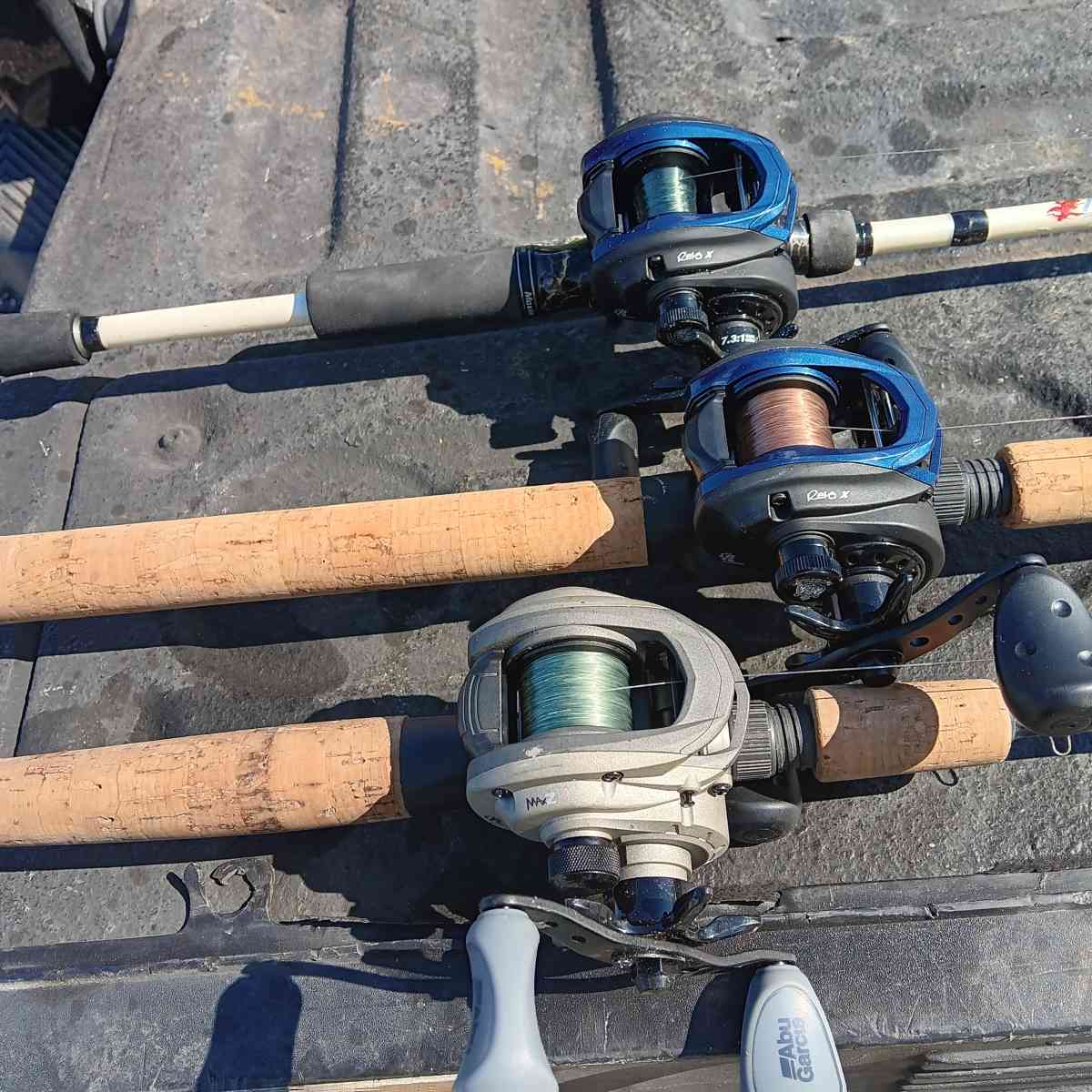 Fishing rods  reels 100 dollars each - Texas City, Texas - FleaMarketBay