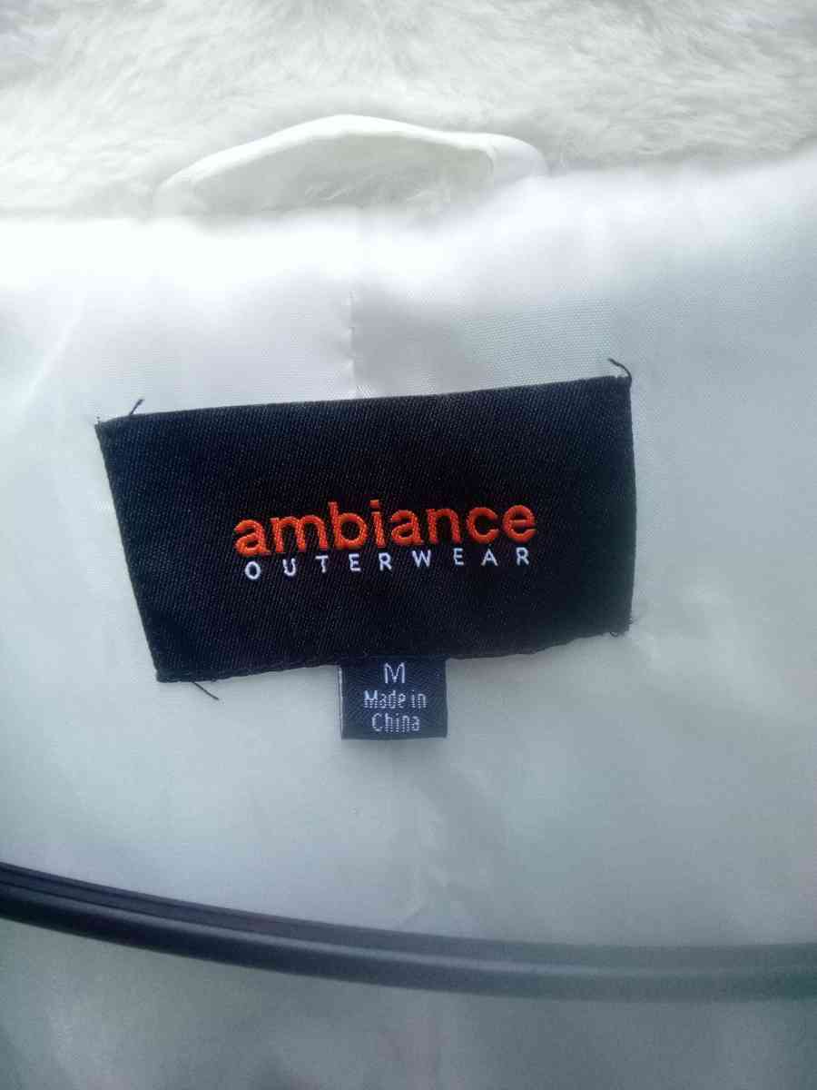 Ambiance Outwear Coat - Clarksville, Tennessee - FleaMarketBay