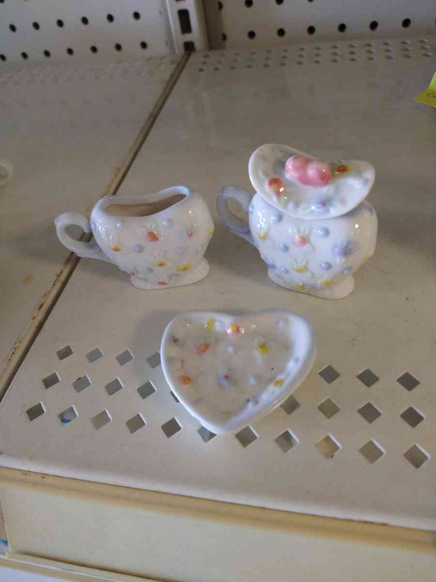 replacement for tea set - Martin, Georgia - FleaMarketBay