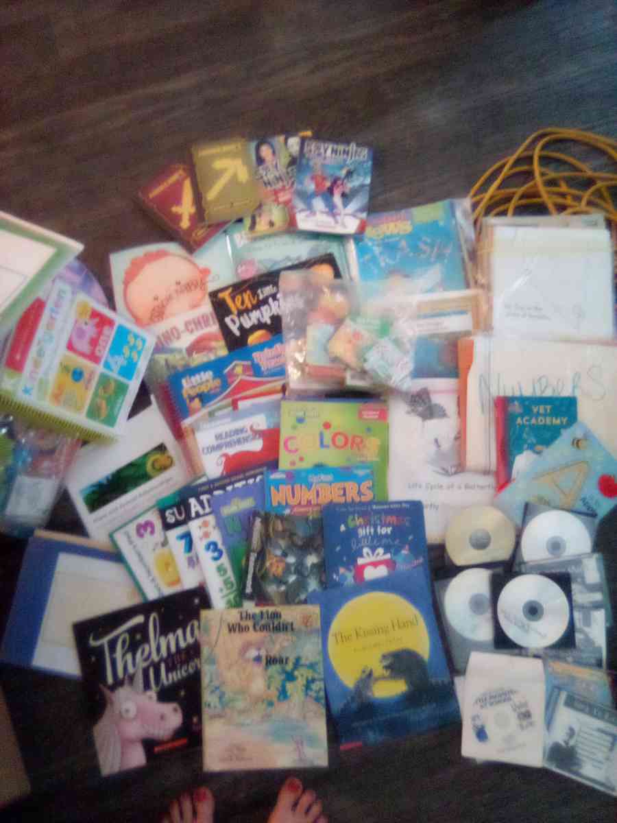 everythingsl learning thay little one - Las Vegas, Nevada - FleaMarketBay