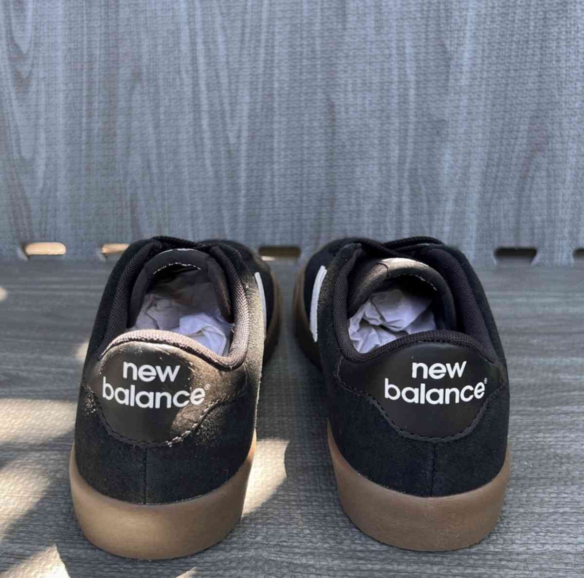 new balance MENS size 4 - Huntington Park, California - FleaMarketBay