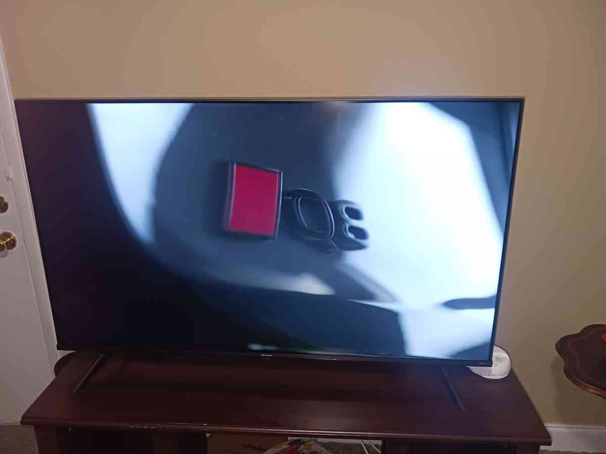 50 inch TV - Palm Harbor, Florida - FleaMarketBay