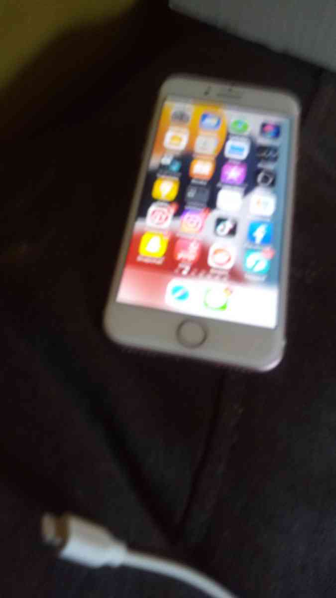 iphone 7s - Los Angeles, California