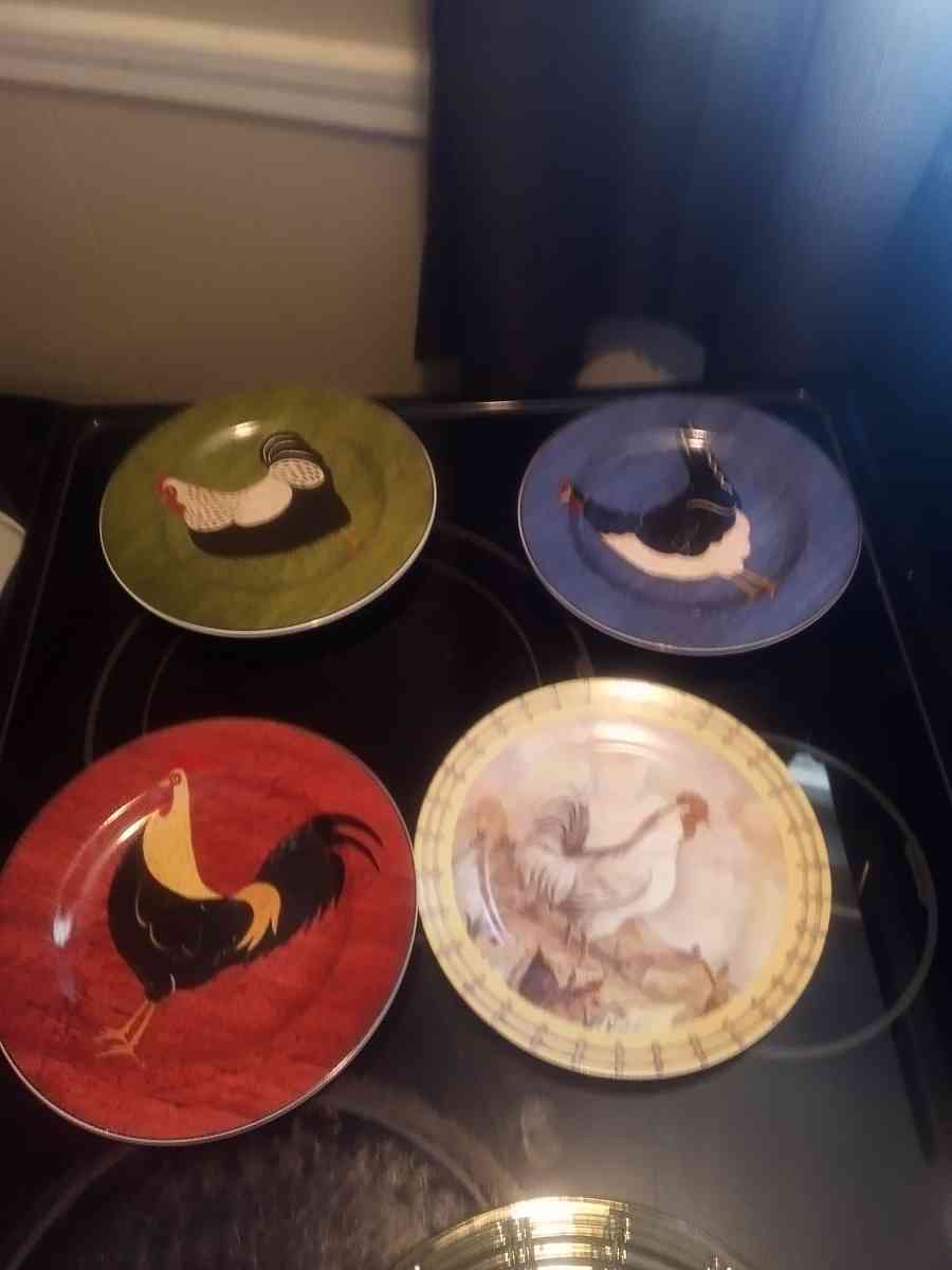 Rooster Plates Decor - Georgetown, Kentucky - FleaMarketBay