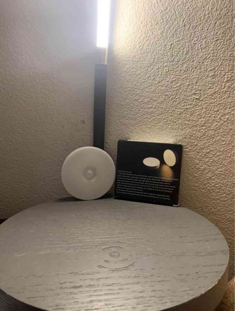 Sensor lights - Holtville, California - FleaMarketBay