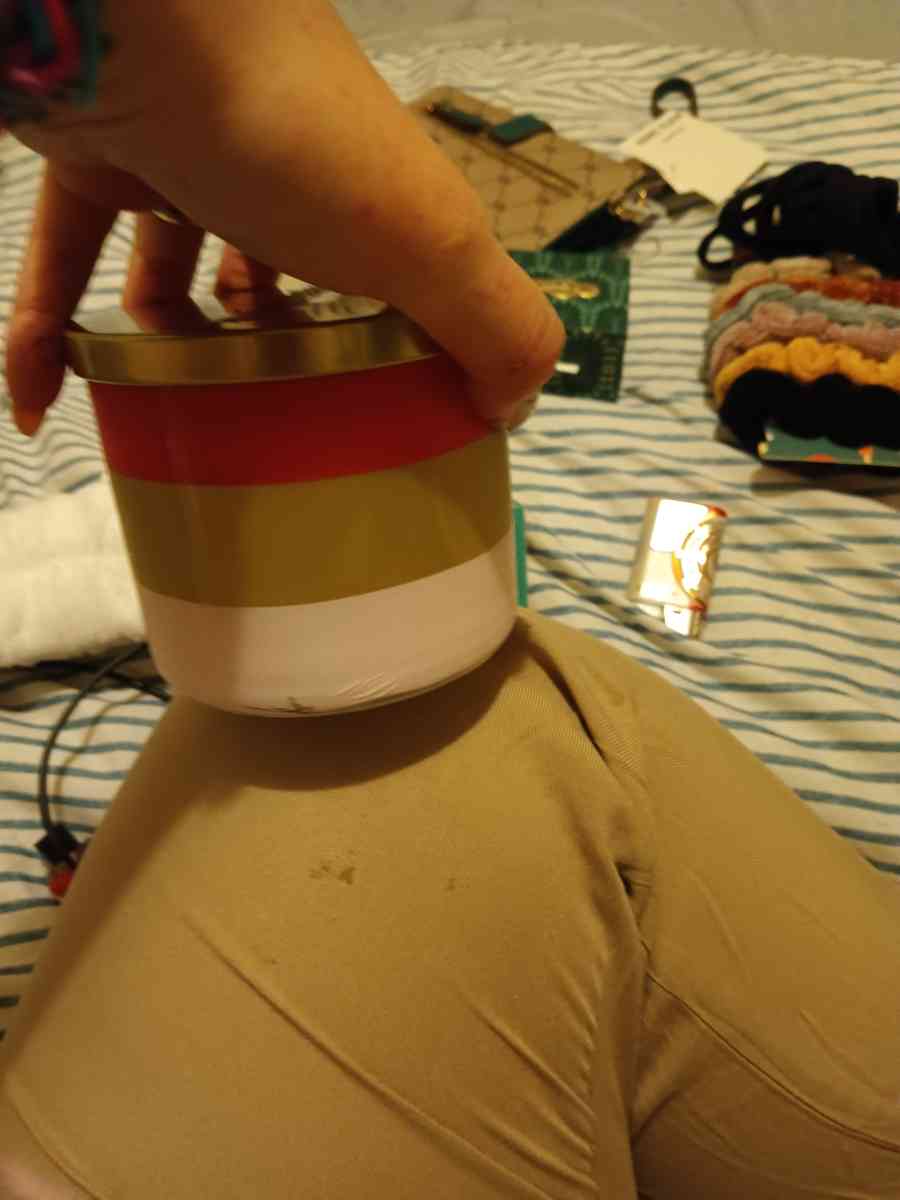 juicy Couture candle sunset Palm scented - Pocatello, Idaho - FleaMarketBay