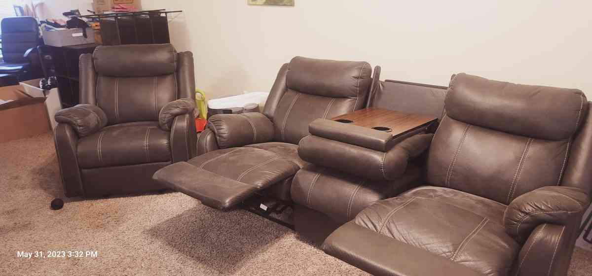 Sofa Recliner and Reclining Rocking Chair - Las Vegas, Nevada - FleaMarketBay