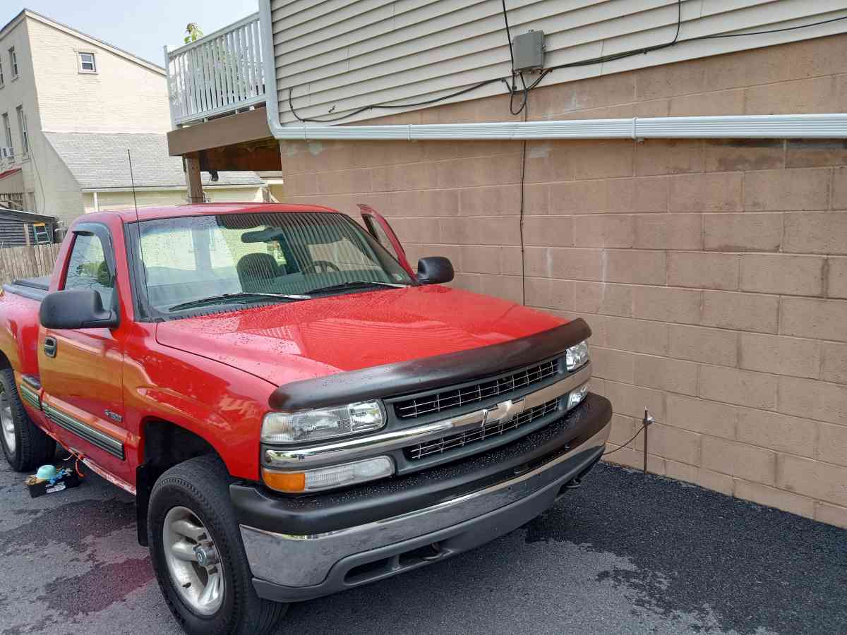99 Chevy Silverado z71 4x4 single cab step side - Lyon Station, Pennsylvania