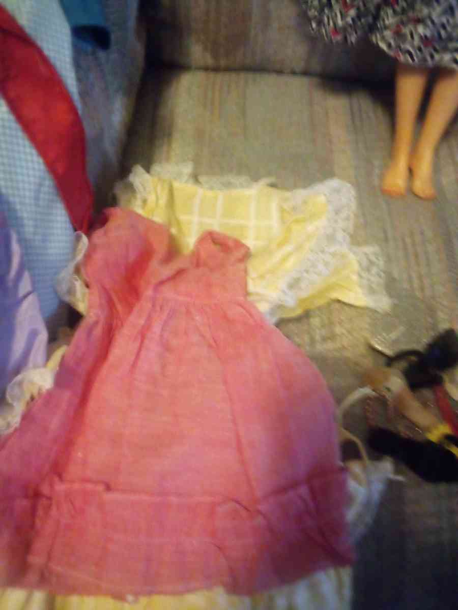 baby doll with lots of clothes and shoes - Springfield, Illinois - FleaMarketBay