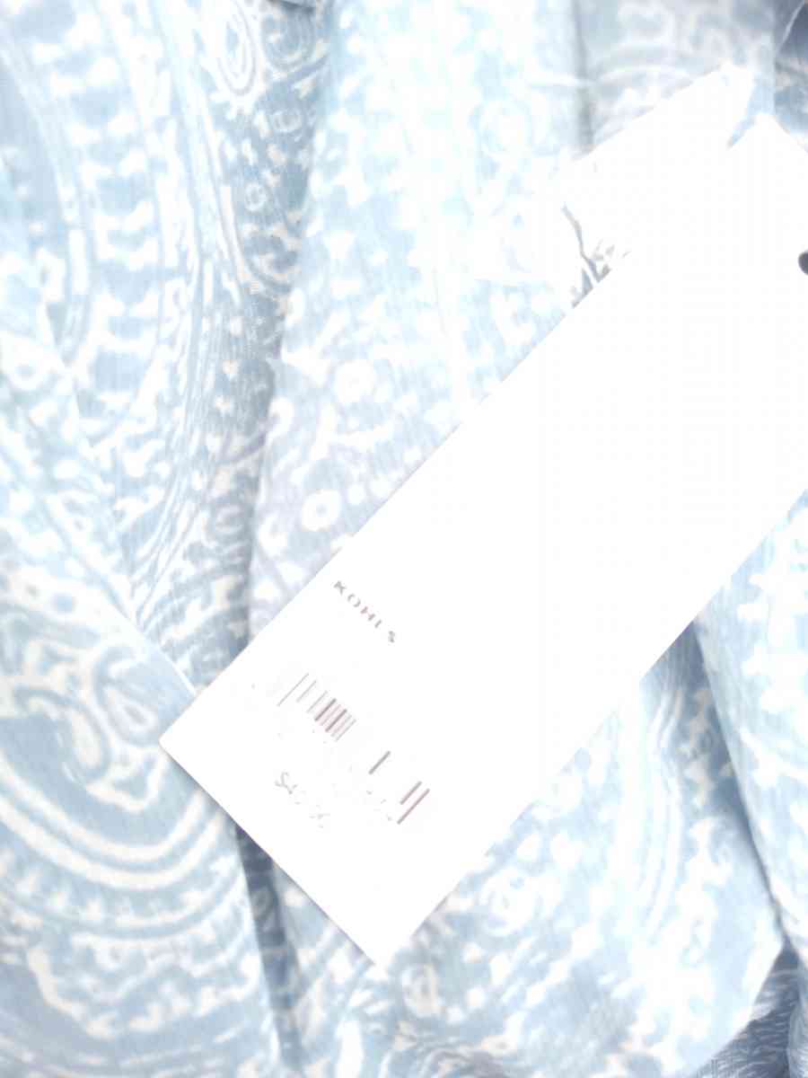 womans tops - South Milwaukee, Wisconsin