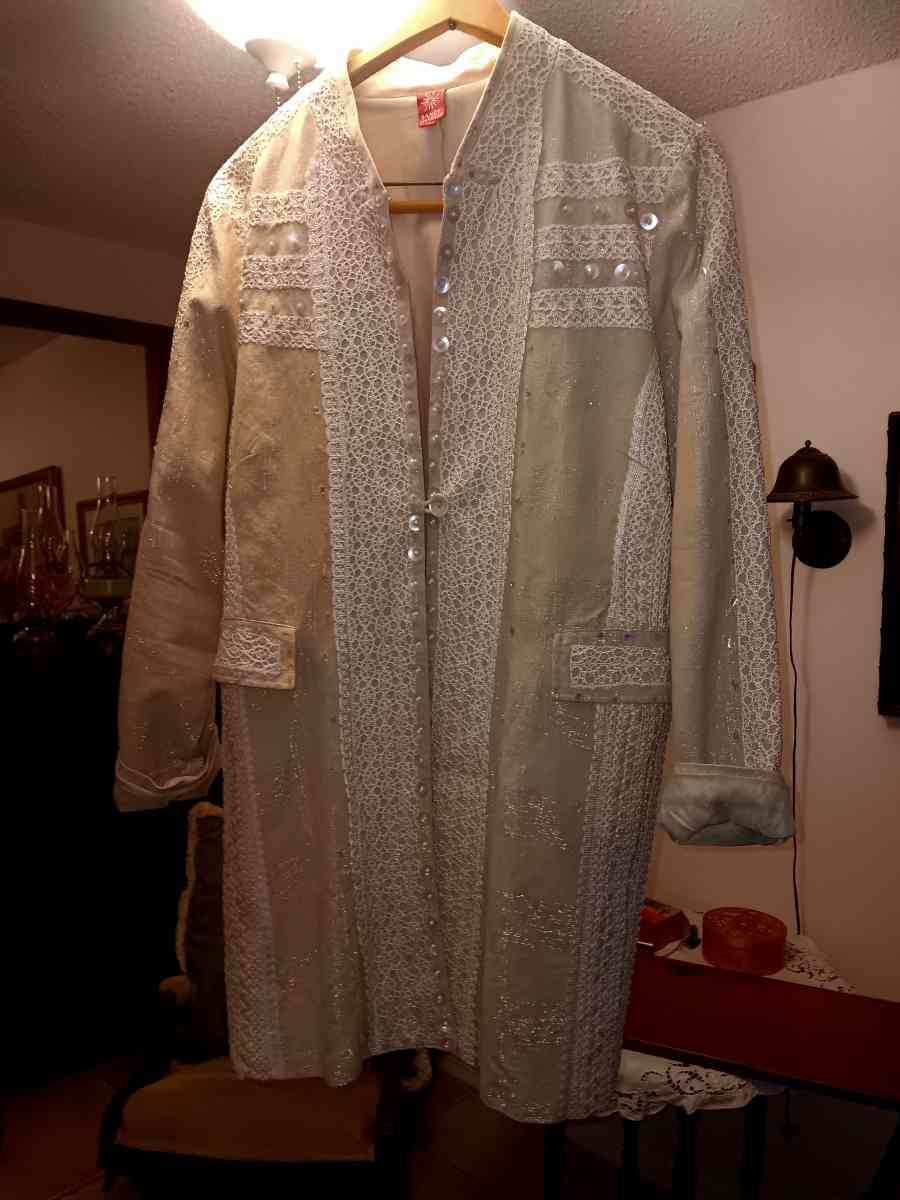 New beautiful  long creme with lace linen jacket - Jensen Beach, Florida - FleaMarketBay